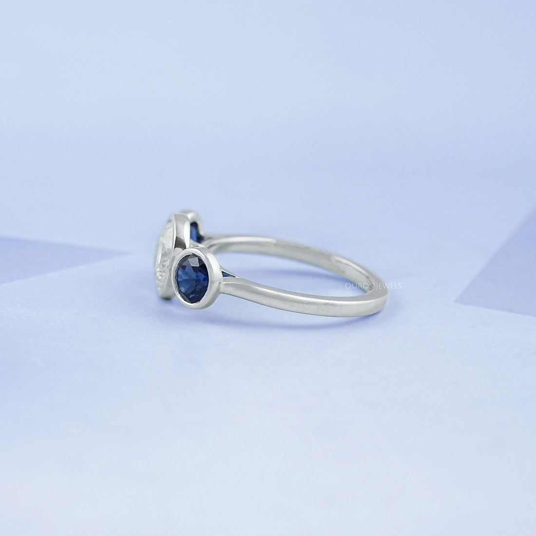 Three Stone Sapphire Gemstone Bezel Set Ring Ring