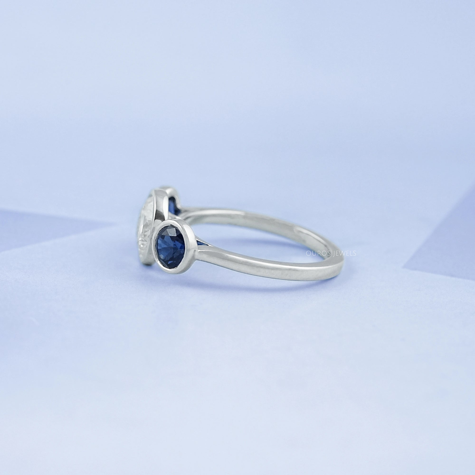 Three Stone Sapphire Gemstone Bezel Set Ring Ring