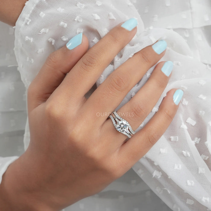 [A Women wearing Three Piece Round Cut Bridal Ring]-[Ouros Jewels]