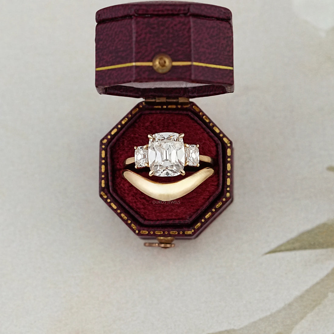 Trilogy Old Mine Cushion Diamond Curved Ring Set