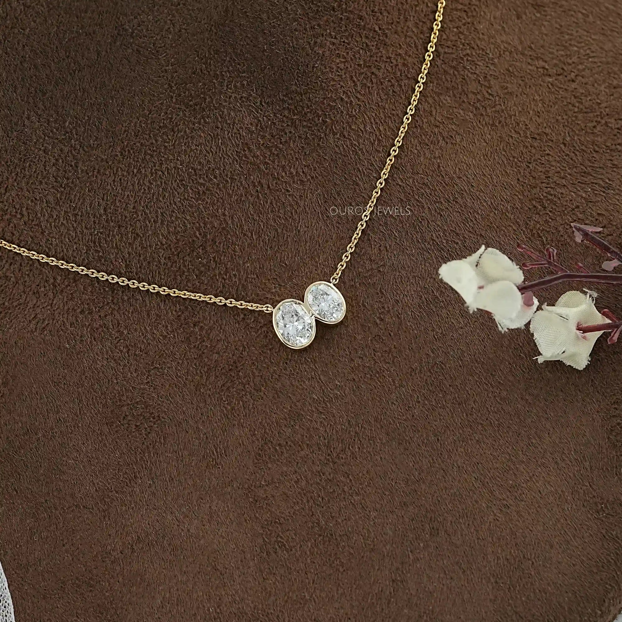 Duo Oval Diamond Bezel Toi Et Moi Pendant Necklaces