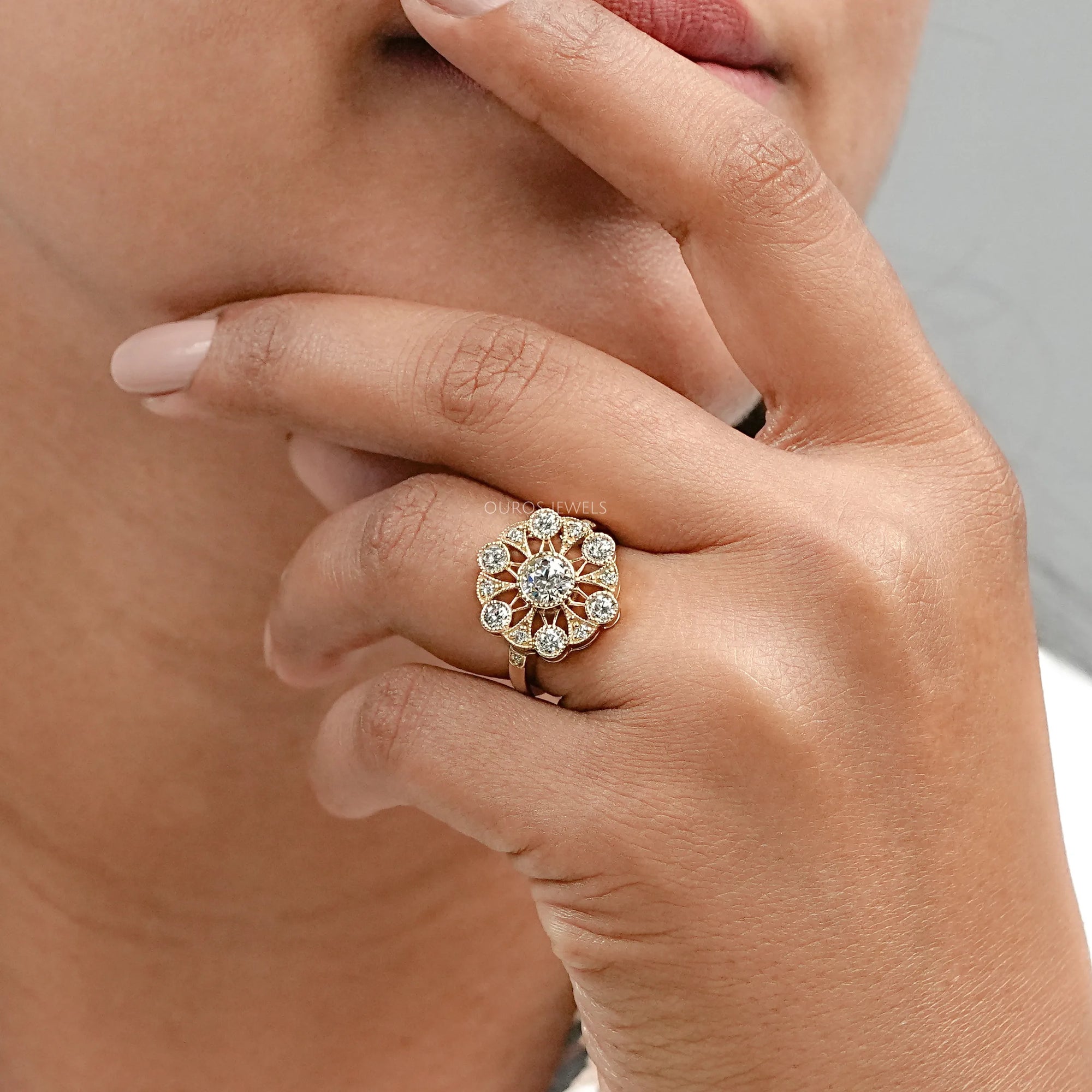 Vintage Old Cut Round Flower Style Ring Ring