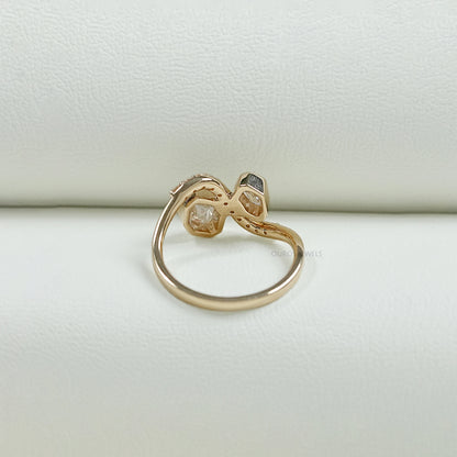 Bezel Set Shied Cut Baypass Wedding Ring