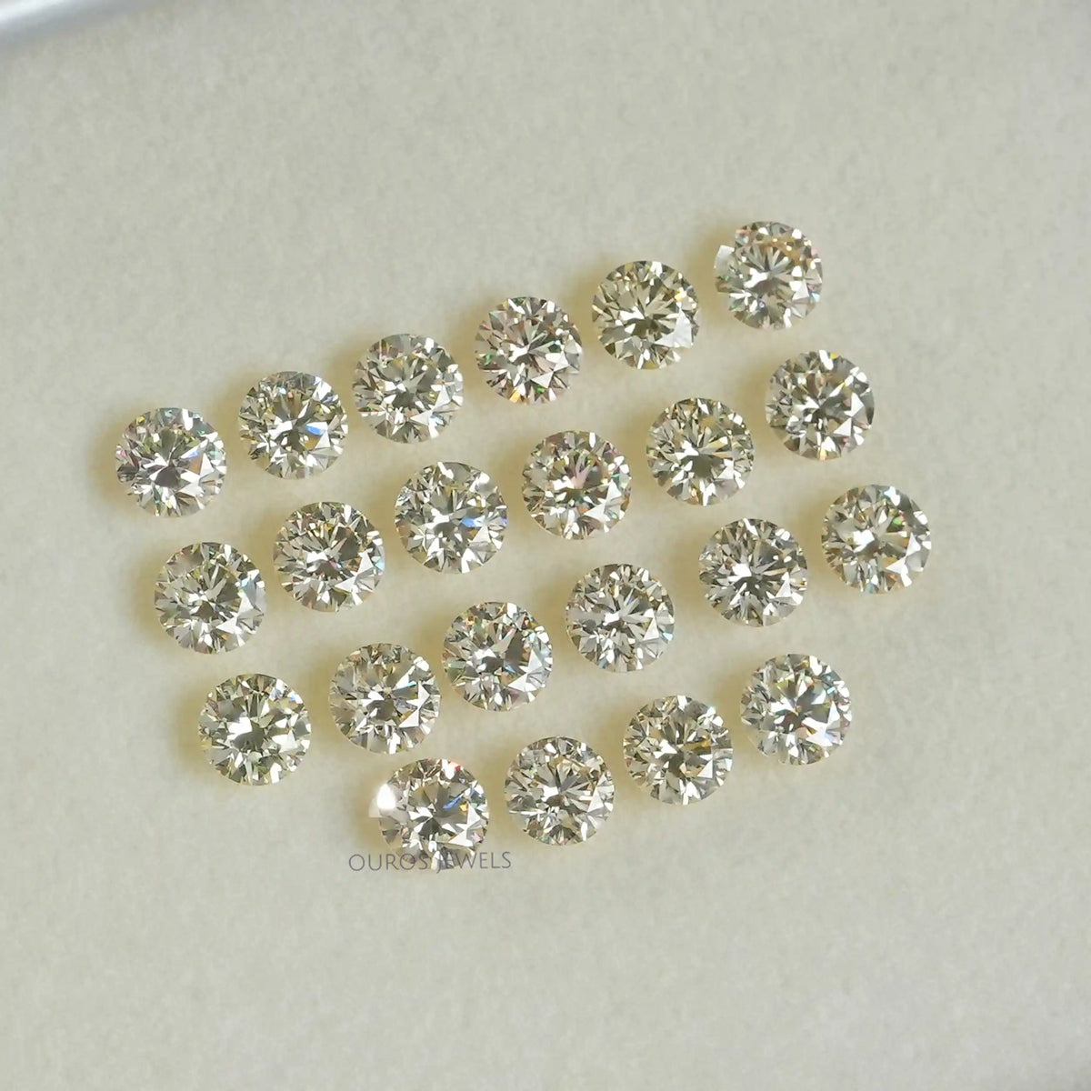 Yellow Round Cut Lab Grown Diamond Loose