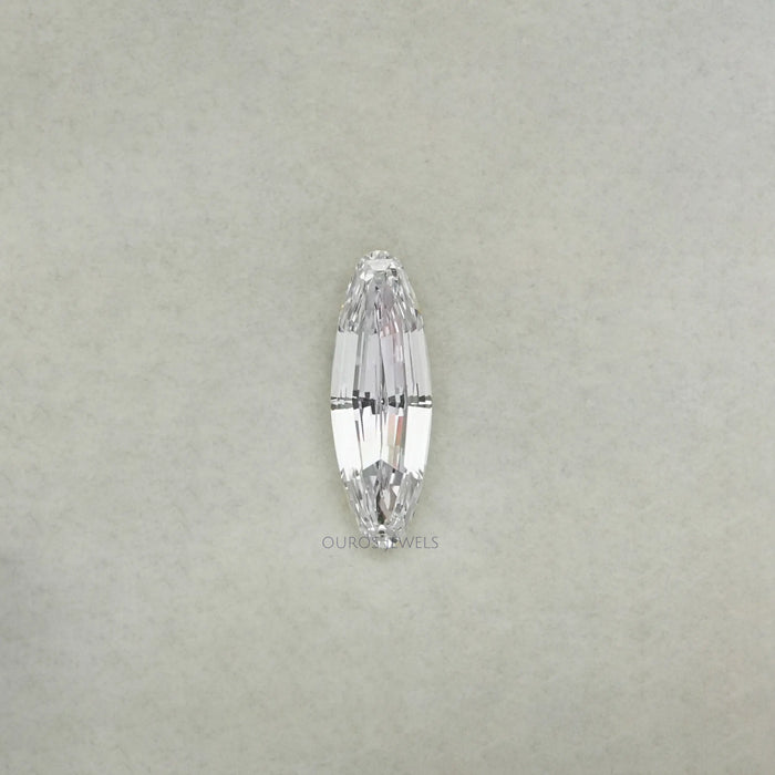 [a pair of Oval cut loose diamond]-[Ouros Jewels]