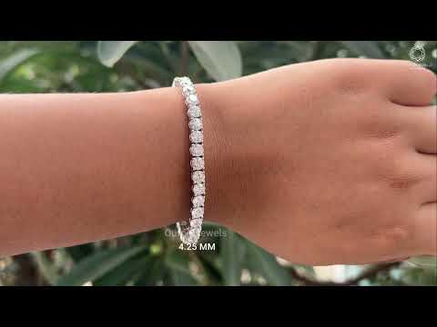 [Youtube Video of Classic Lab Grown Diamond Bracelet-[Ouros Jewels]