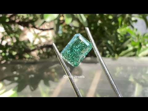 [Youtube View Of Green Radiant Cut Lab Grown Diamond]-[Ouros Jewels]