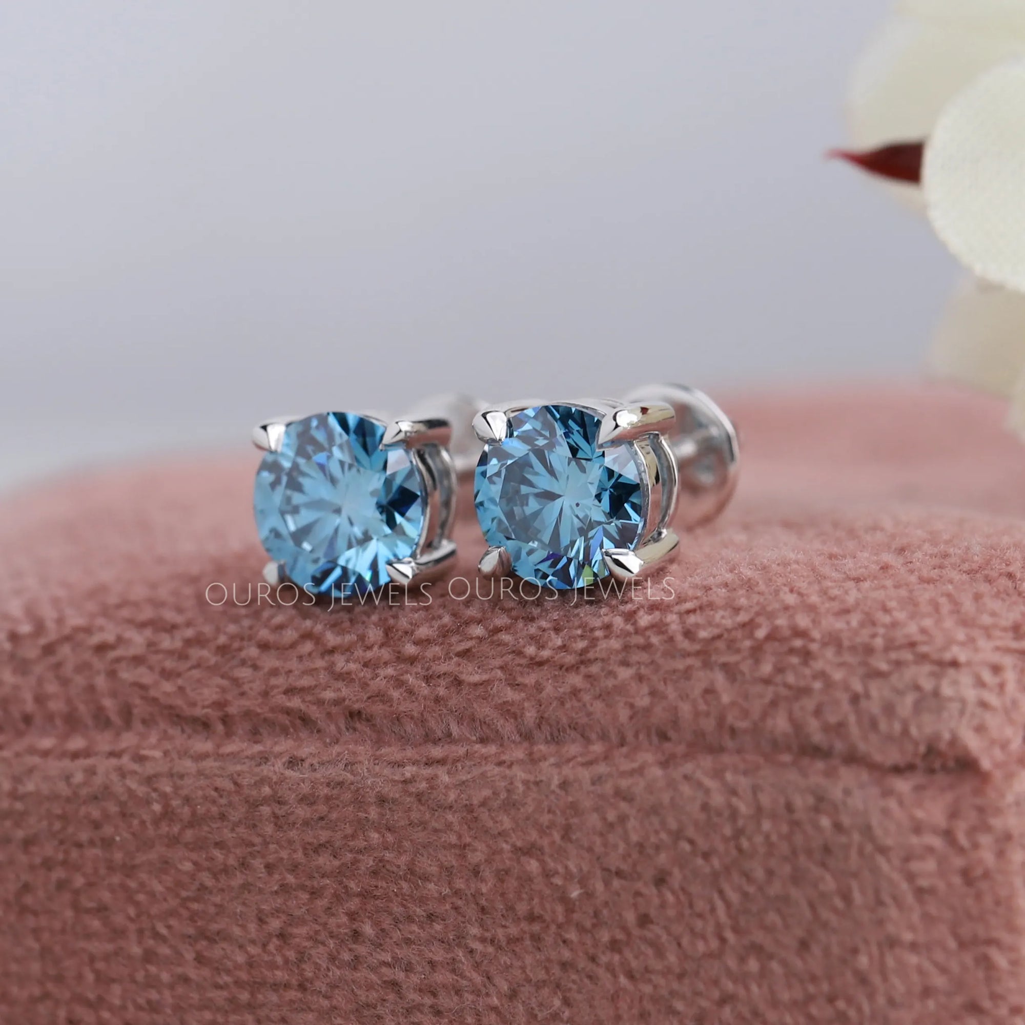 Blue Round Solitaire Stud Earrings Earring