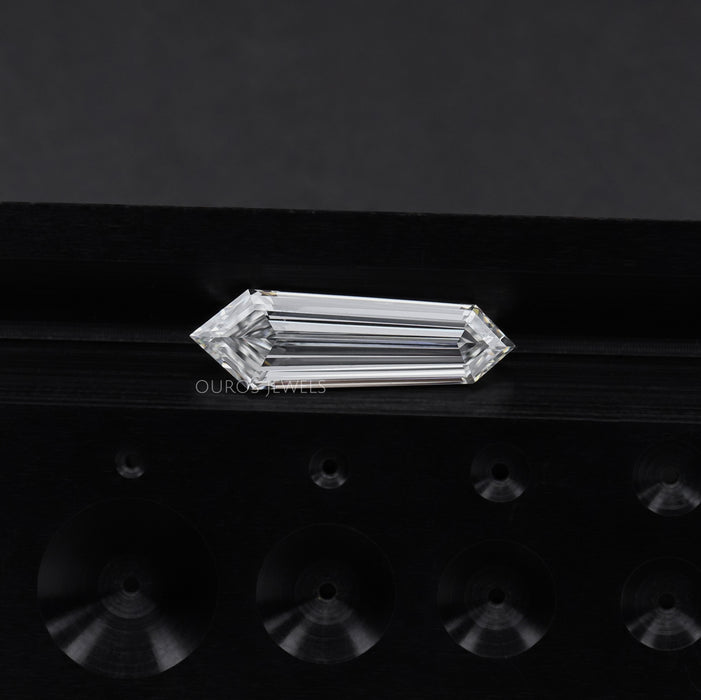 [IGI Certified Kite Cut Diamond]-[Ouros Jewels]