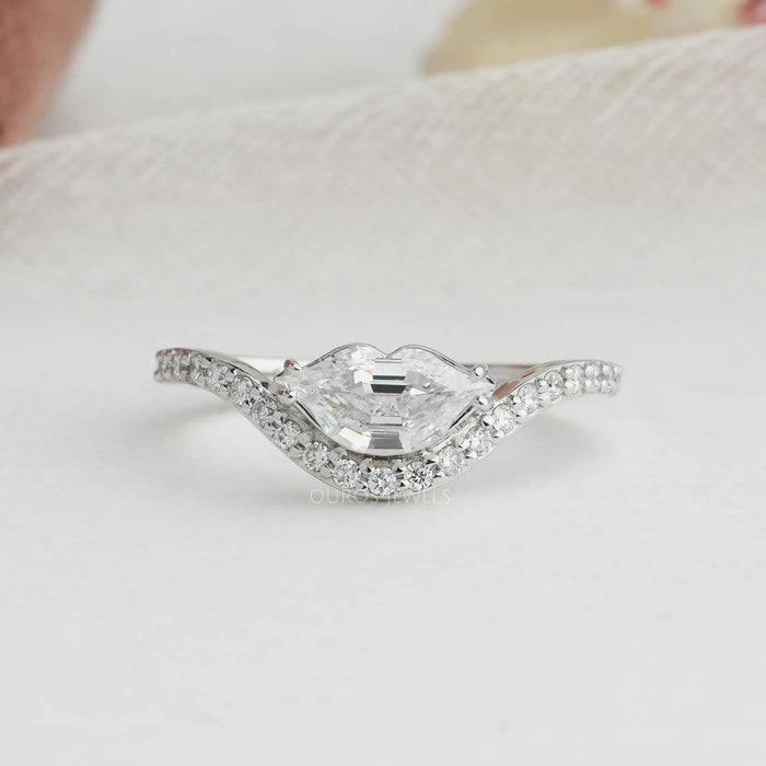 [Antique Lips Cut Solitaire Accent Engagement Ring]-[Ouros Jewels]