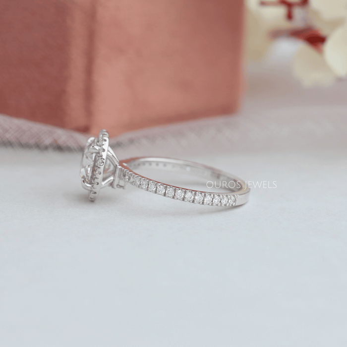 OEC Round Cut Halo Diamond  Engagement Ring