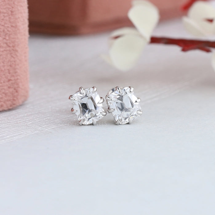 Super Shiny Lab Grown Diamond Stud Earrings in 14k White Gold (cttw, D –  Beverly Hills Jewelers