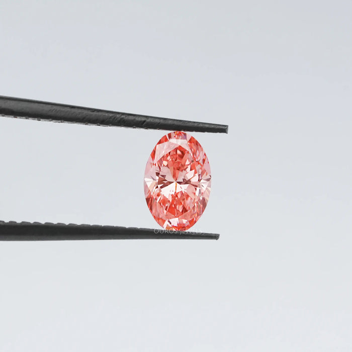 Brilliant cut diamond made with a pink oval shape lab-grown diamond at Ouros jewels