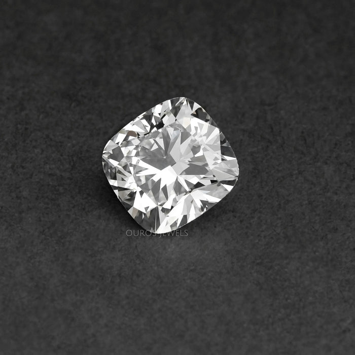 [2.5 Cushion Cut Diamond]-[Ouros Jewels]
