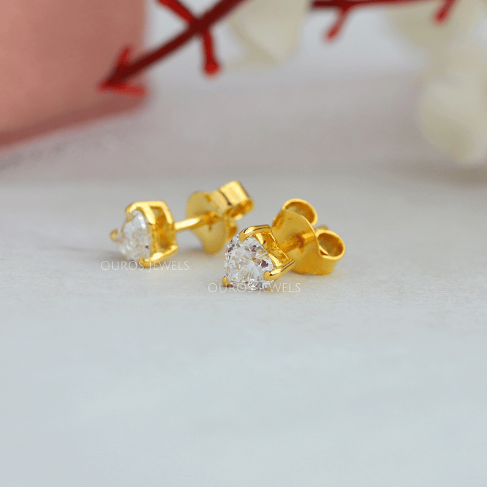 [Sparkling Look Of Heart Shaped Stud Earrings]-[Ouros Jewels]