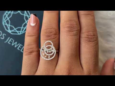 Youtube video of Round cut cluster circle diamond wedding ring