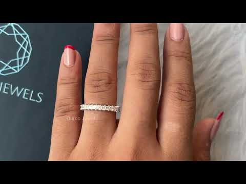 Youtube video of Princess cut lab grown diamond wedding band