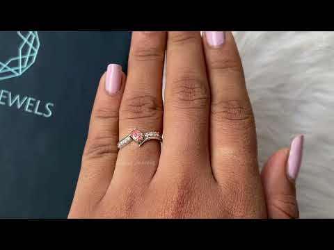 YouTube video of Oval Cut Diamond Engagement Ring