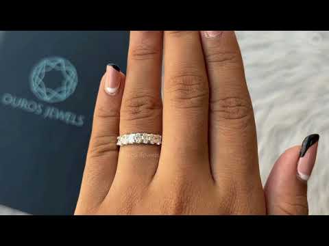 Youtube video of oval cut lab diamond wedding band