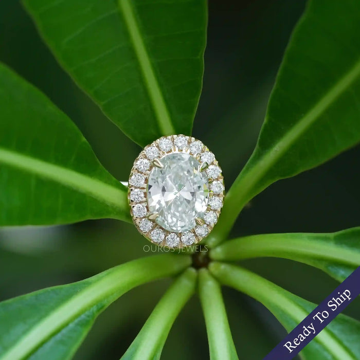 [ Front View of Oval Diamond in VS Clarity]-[Ouros Jewels]