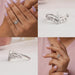 Complete all angles of ring view, in this pear-shaped curved ring made of VS clarity.