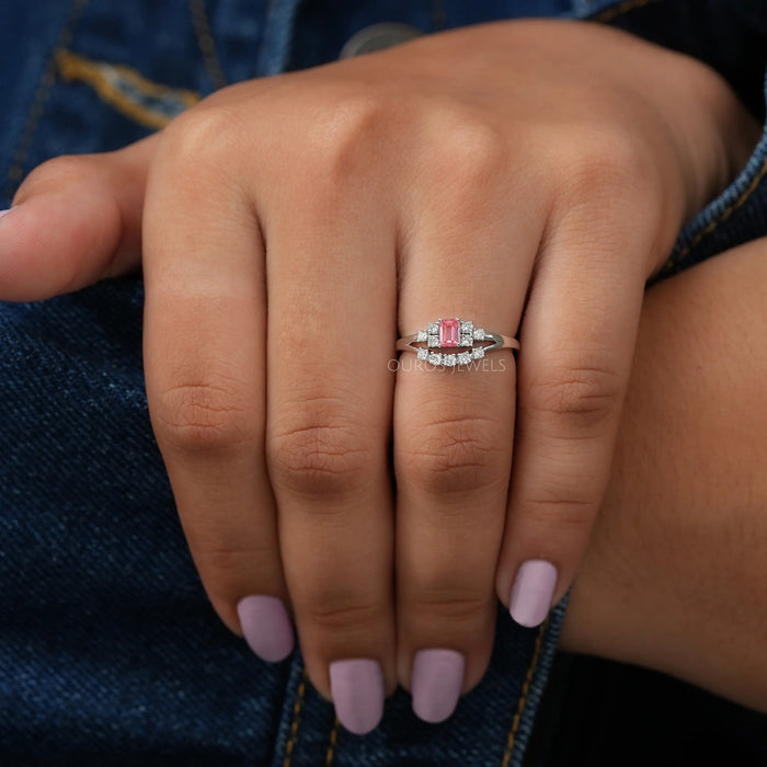[A Women wearing Pink Emerald Diamond Ring]-[Ouros Jewels]