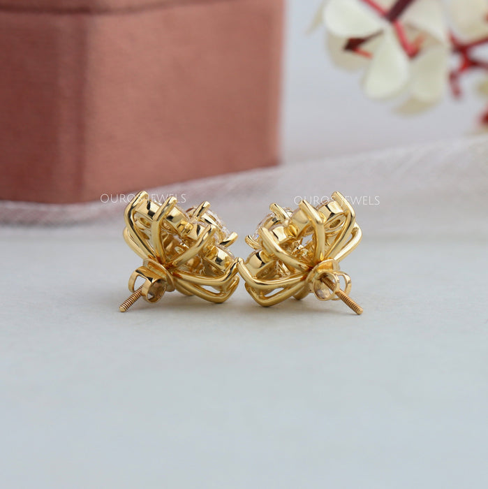 [Design Of Floral Stud Earring]-[Ouros Jewels]