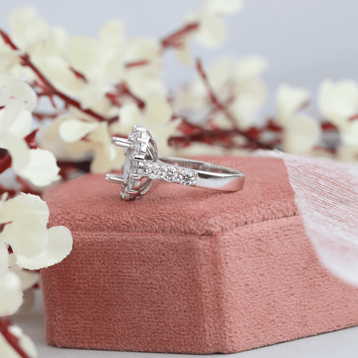 Halo With Solitaire Accent Diamond Semi Mount Ring