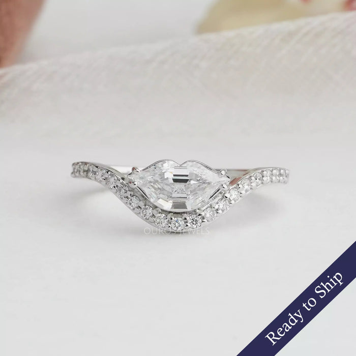 [Antique Lips Cut Solitaire Accent Engagement Ring]-[Ouros Jewels]