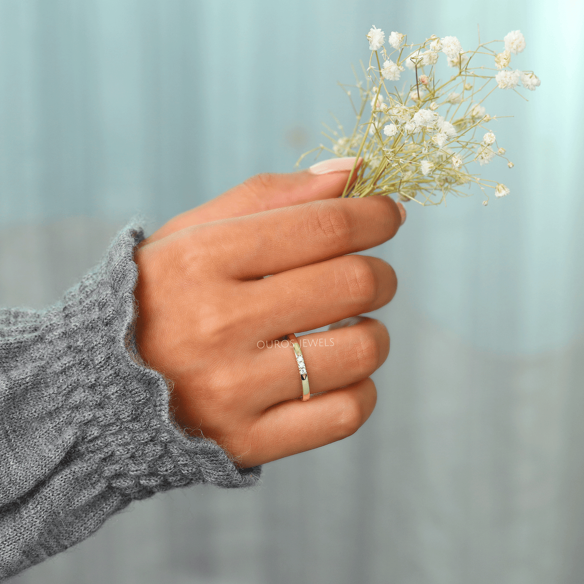 Round Cut Dainty Wedding Ring