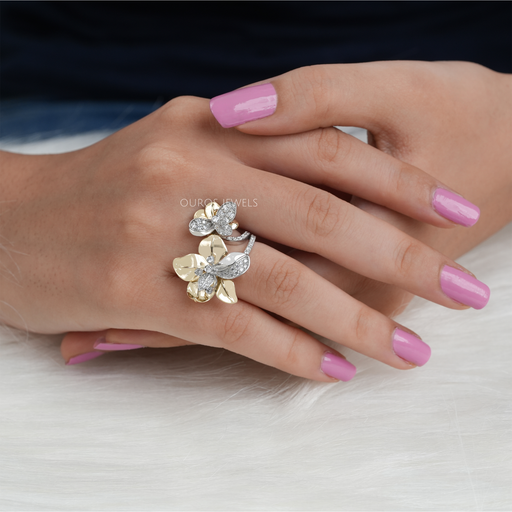 [Dazzling Looks Of Flower Petal Design In Ring]-[Ouros Jewels]